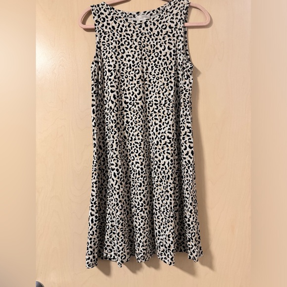 LOFT Dresses & Skirts - LOFT Outlet Summer Leopard Dress